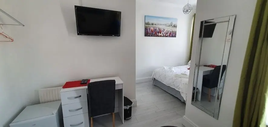 Superior Tek Büyük Yataklı Oda, Banyolu/Duşlu, Şehir Manzaralı