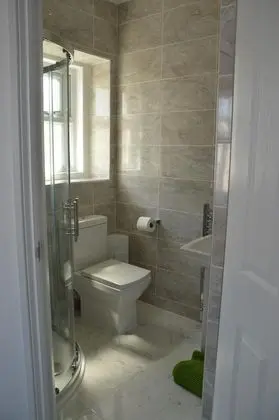 Superior Tek Büyük Yataklı Oda, Banyolu/Duşlu, Şehir Manzaralı