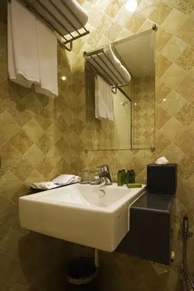 Deluxe Oda, 1 En Büyük (King) Boy Yatak, Köşe