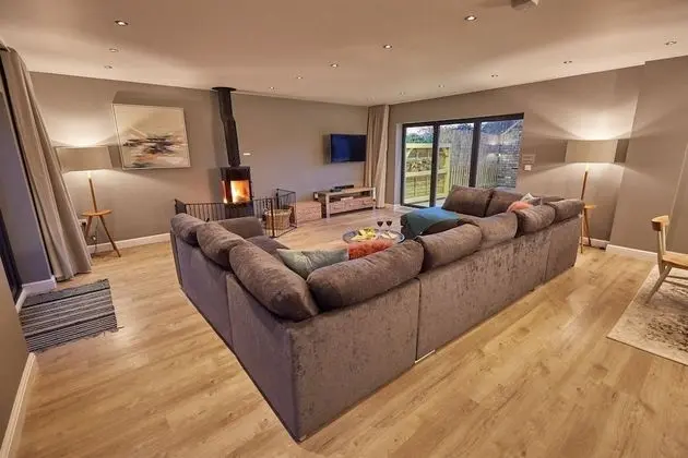 Barn, 5 Bedrooms