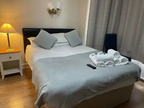 Classic Büyük Yataklı Tek Kişilik Oda