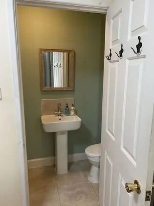 Classic Büyük Yataklı Tek Kişilik Oda