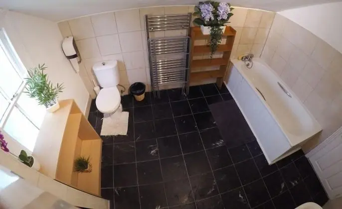 Tek Büyük Yataklı Oda (Location 3)