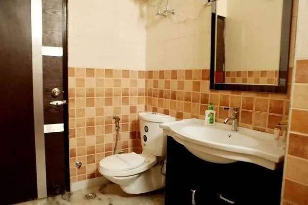 Deluxe Oda, Birden Çok Yatak, Sigara İçilebilir