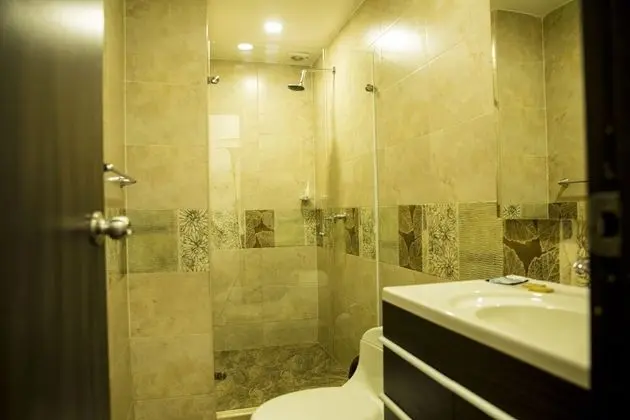 Deluxe Stüdyo Süit, Kısmi Deniz Manzarası