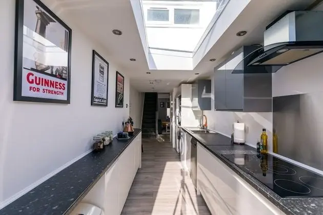 Ev, 3 Yatak Odası (Sleeps 10)