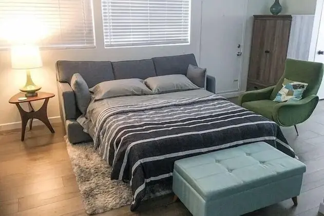 Ev, Birden Çok Yatak, Havuz Kullanımı, Havuz Manzaralı