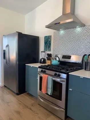 Ev, Birden Çok Yatak, Havuz Kullanımı, Havuz Manzaralı