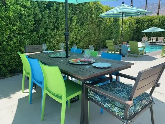 Ev, Birden Çok Yatak, Havuz Kullanımı, Havuz Manzaralı