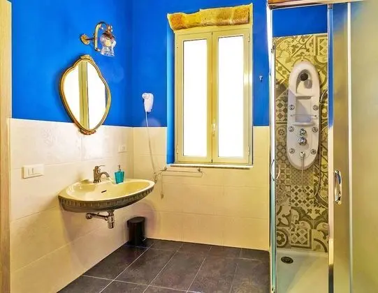 Deluxe Tek Büyük Yataklı Oda (ALADDIN)