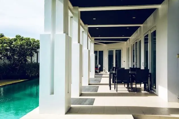 5-Bedroom Villa with Private Pool and Jacuzzi