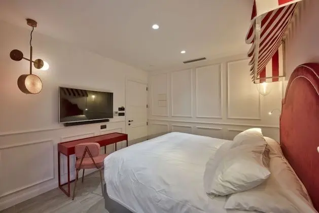 Comfort Tek Büyük veya İki Ayrı Yataklı Oda, Engellilere Uygun