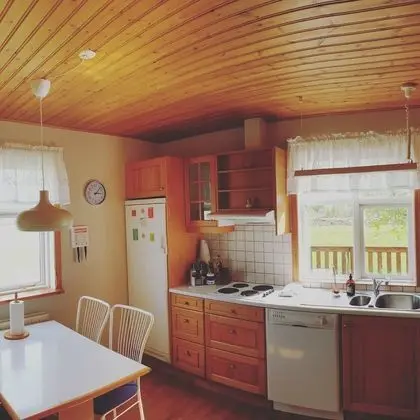 Tek Büyük Yataklı Oda, Ortak Banyo (B)