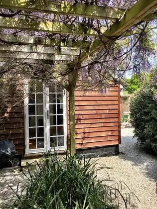 Traditional Kır Evi (Louis)