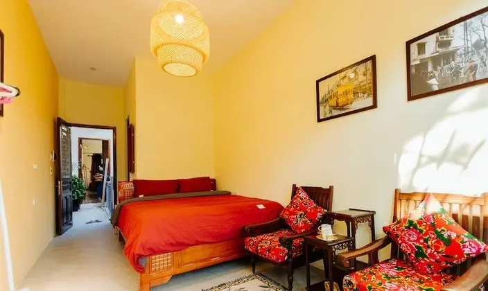 Deluxe Tek Büyük Yataklı Oda