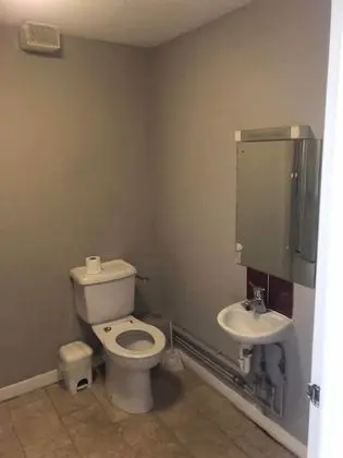Üç Kişilik Oda
