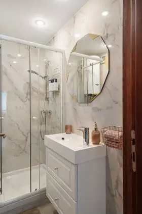 Deluxe Apart Daire, 2 Yatak Odası, Balkon, Şehir Manzaralı