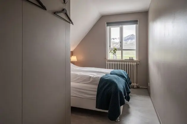 Standard Tek Büyük veya İki Ayrı Yataklı Oda, Özel Banyo
