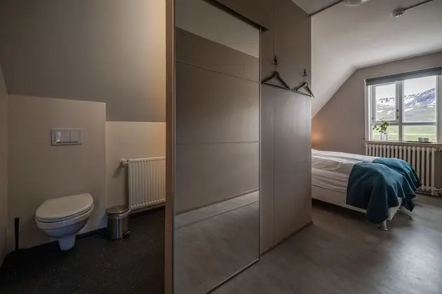 Standard Tek Büyük veya İki Ayrı Yataklı Oda, Özel Banyo