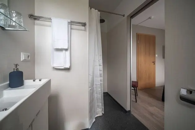 Standard Tek Büyük veya İki Ayrı Yataklı Oda, Özel Banyo