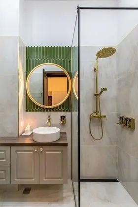 Deluxe Süit, 1 En Büyük (King) Boy Yatak, Balkon, Şehir Manzaralı