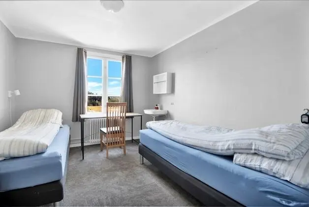 Basic Tek Büyük Yataklı Oda