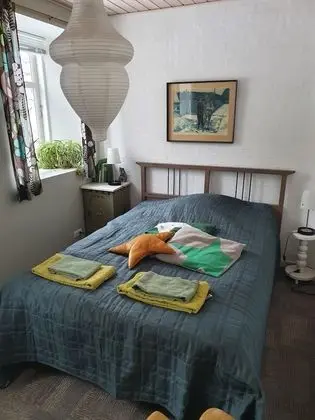 Tek Büyük Yataklı Oda, Ortak Banyo