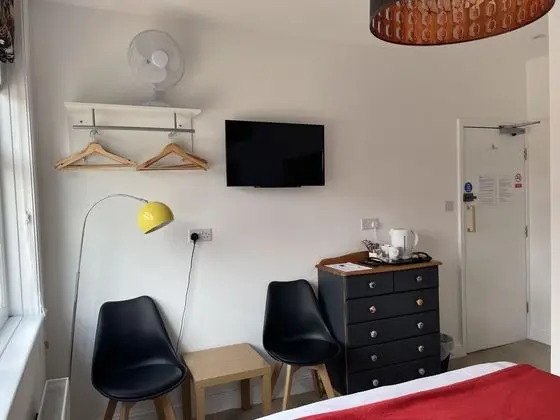Tek Büyük Yataklı Oda