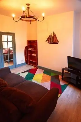 Sıra Ev