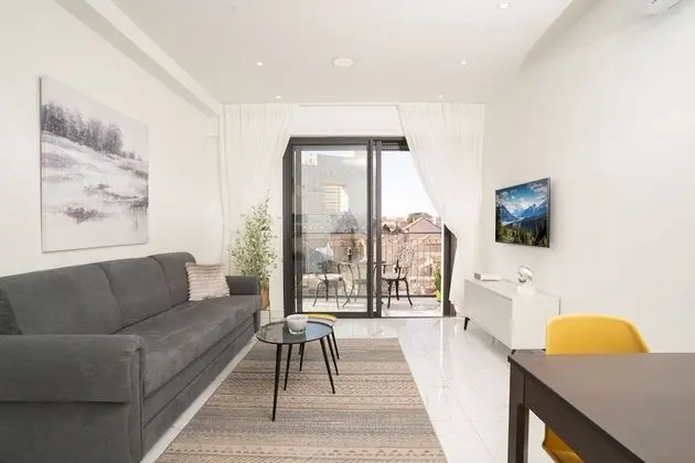 Deluxe Apartment (34)