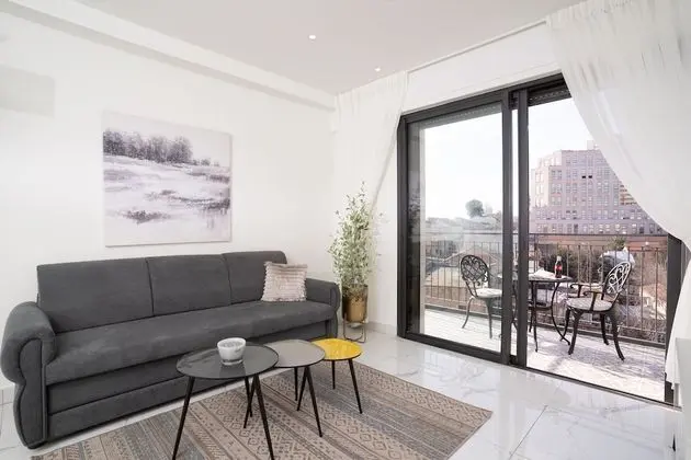 Deluxe Apartment (34)