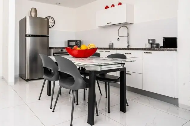 Luxury Apartment 28