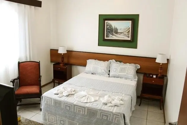 Standard Tek Büyük Yataklı Oda