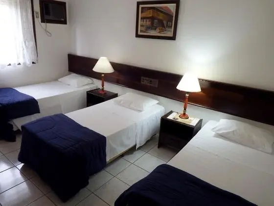 Üç Kişilik Oda, 3 Tek Kişilik Yatak