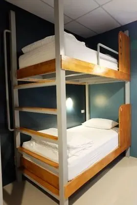 10 Bed Mixed Dorm