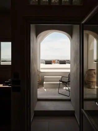 Cave Suite outdoor Hot tub , Sea View