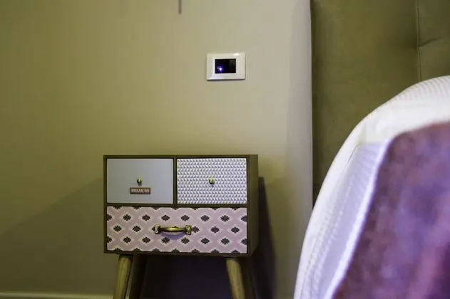 Tek Büyük Yataklı Oda