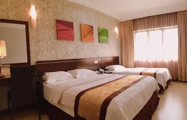 Deluxe Üç Kişilik Oda