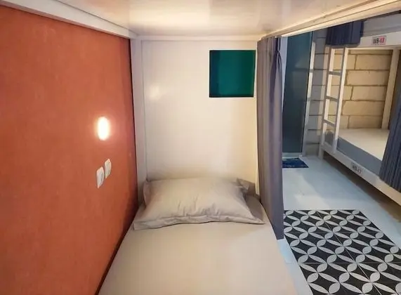 Family Oda (4 Bunk Beds)