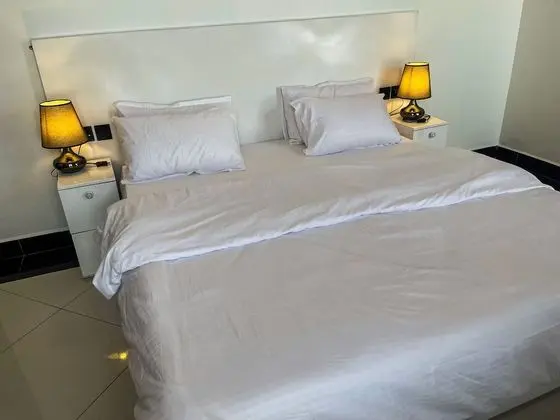 Royal Tek Büyük Yataklı Oda