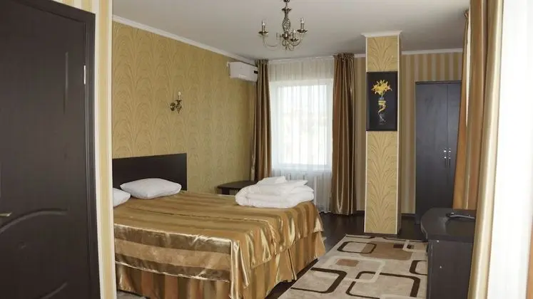 Tek Büyük Yataklı Oda