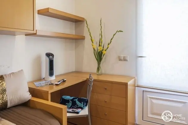 Private Suites Downtown, 2 Beds, City View