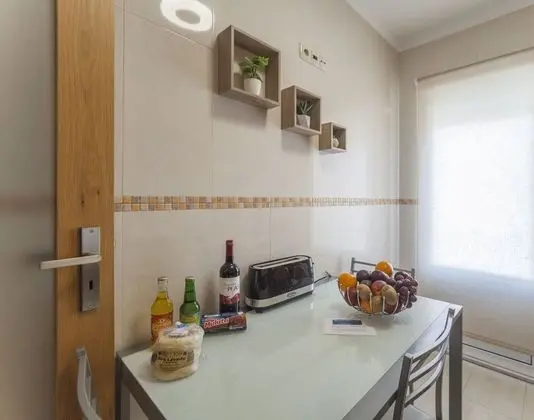 Private Suites Downtown, 2 Beds, City View