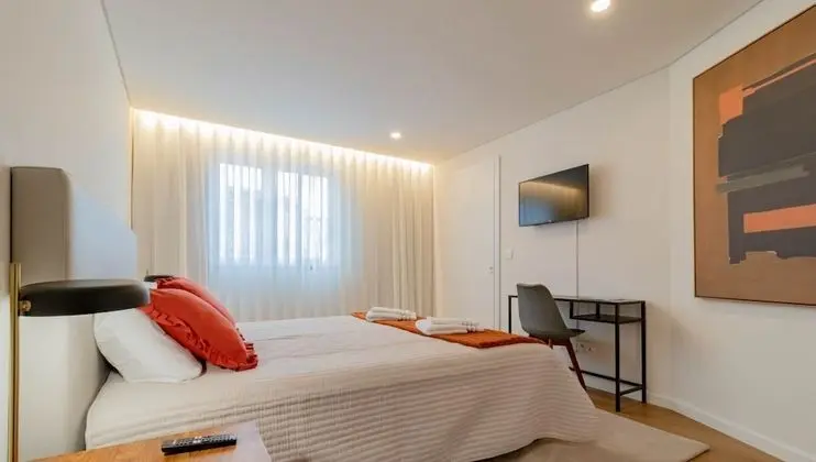 Premium Residence, 2 Bedrooms, Garden View (Coliseu B1)