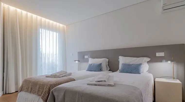Premium Residence, 2 Bedrooms, Garden View (Coliseu B1)
