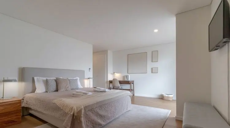 Premium Residence, 2 Bedrooms, Garden View (Coliseu B2)