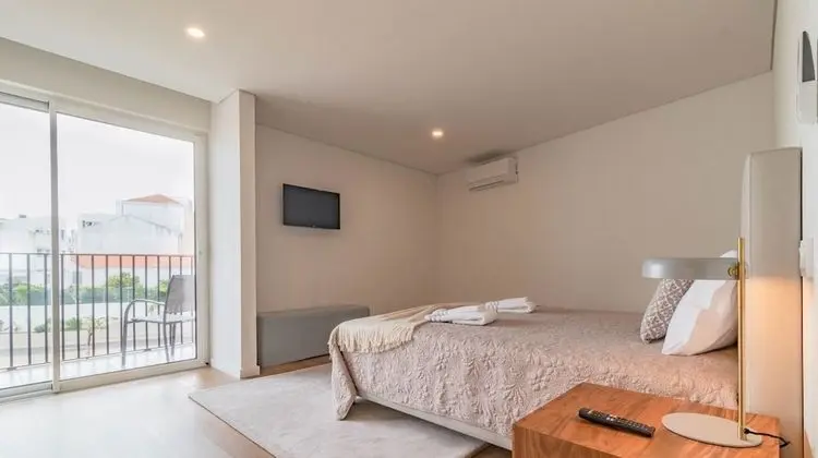 Premium Residence, 2 Bedrooms, Garden View (Coliseu B2)