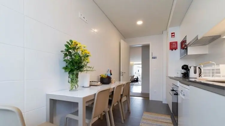 Premium Residence, 2 Bedrooms, Garden View (Coliseu B2)