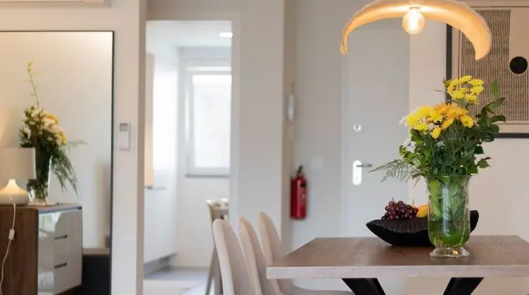 Premium Residence, 2 Bedrooms, Garden View (Coliseu B2)