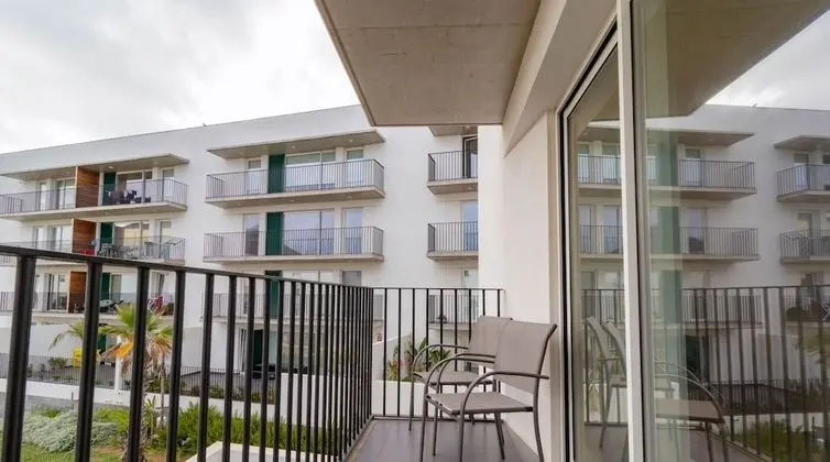 Premium Residence, 2 Bedrooms, Garden View (Coliseu B2)